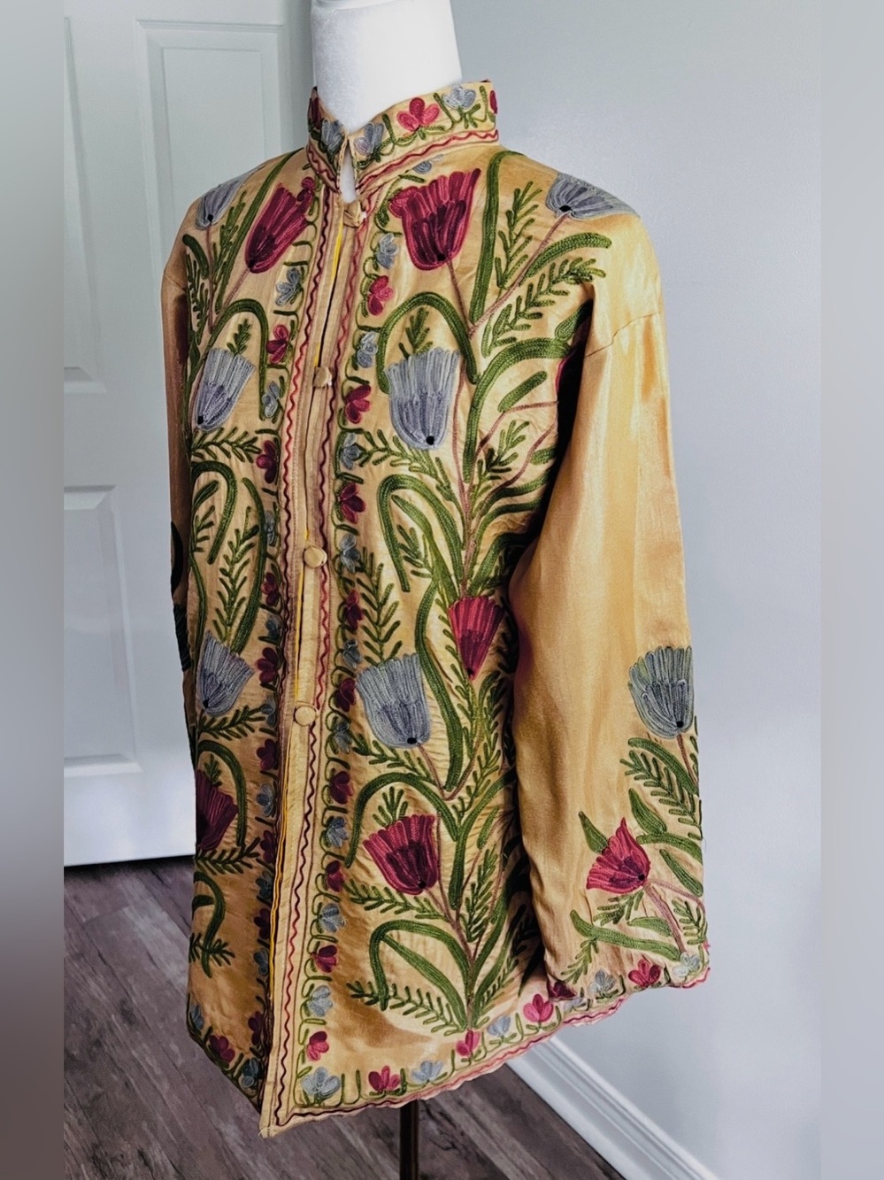 Soft Yellow Embroidered Long Tunic • Raw Silk Look & Feel • Red Blue Poppies - Picture 11 of 12